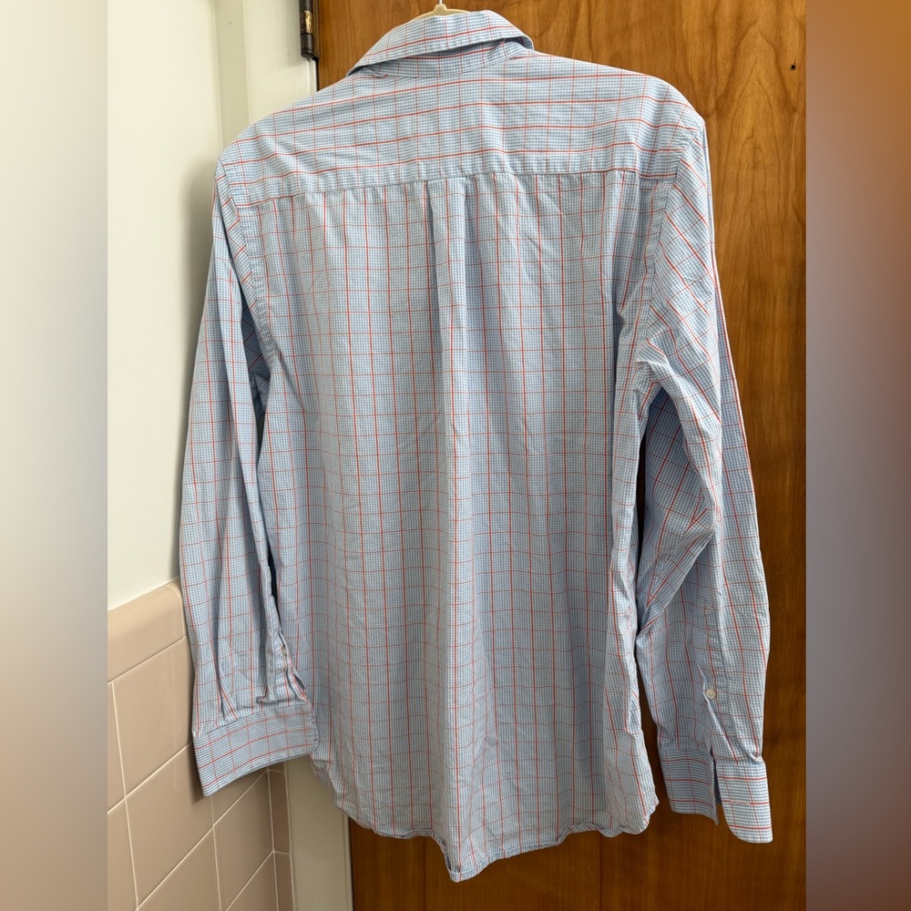 Men's Vinyard Vines button down - Picture 5 of 5